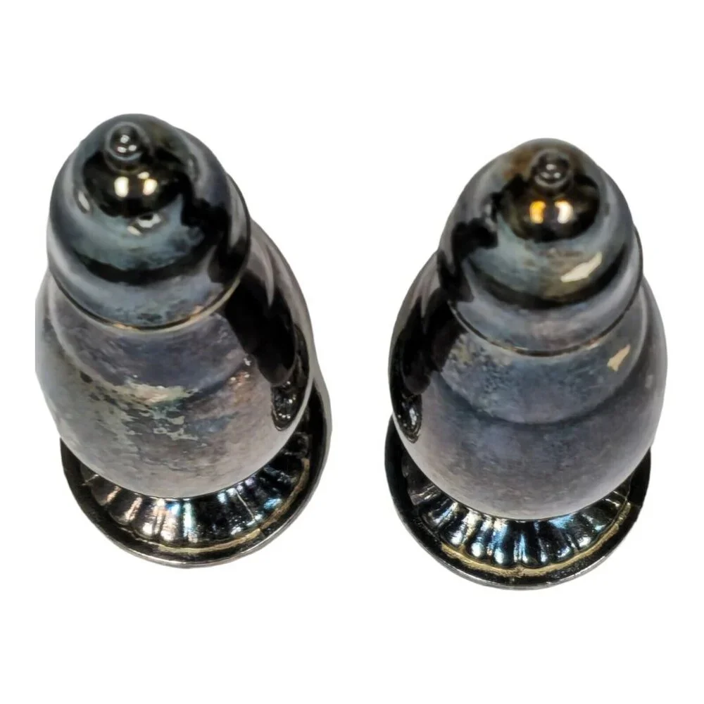 Vintage Oneida Salt & Pepper Shakers Ornate Retro Silver Plated Kitchen decor - Picture 5 of 16